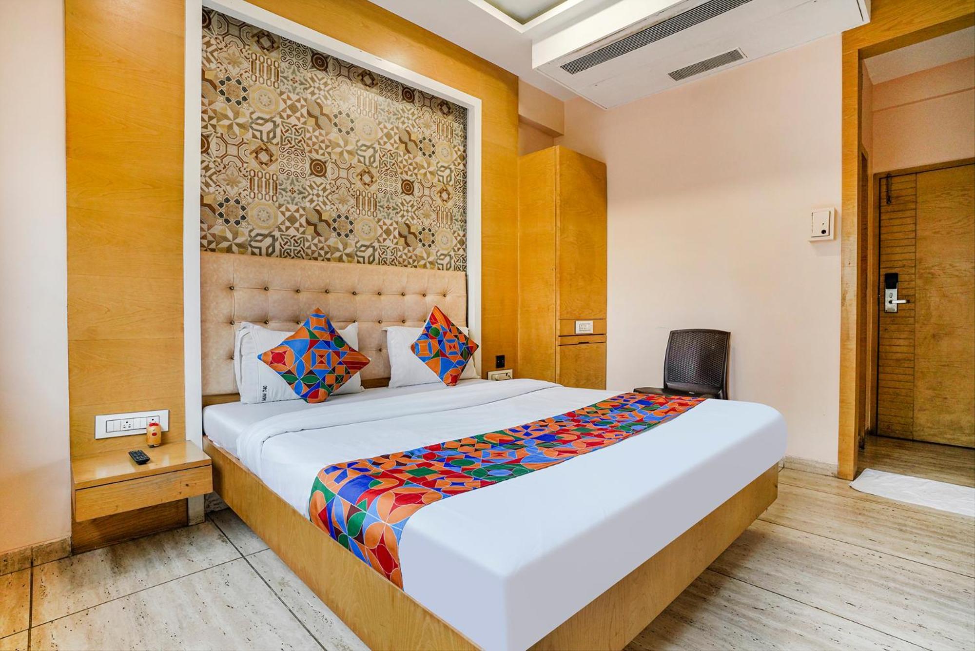 Fabhotel Neelkamal - Chembur ムンバイ エクステリア 写真